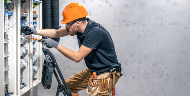 Best Emergency Electrician Near Me  in Hinckley, IL